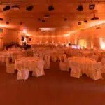 Učionica za događanja i proslave u Smart Event centru, idealno za vjenčanja, konferencije i svečane.